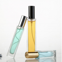 High-grade 10ml clear glass square spray perfume bottle with metal gold spray